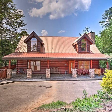 Pigeon Forge Getaway With Covered Patio And Hot Tub! Exterior foto