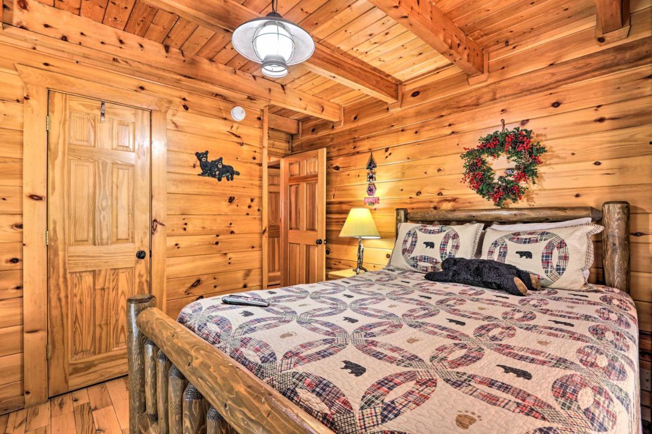 Pigeon Forge Getaway With Covered Patio And Hot Tub! Exterior foto